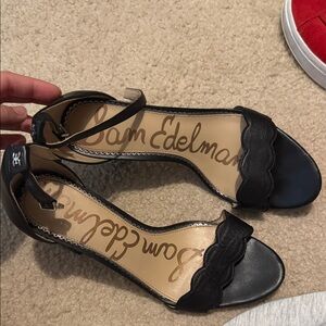 Sam Edelman Black Scalloped Open-Toe Ankle-Strap Sandals